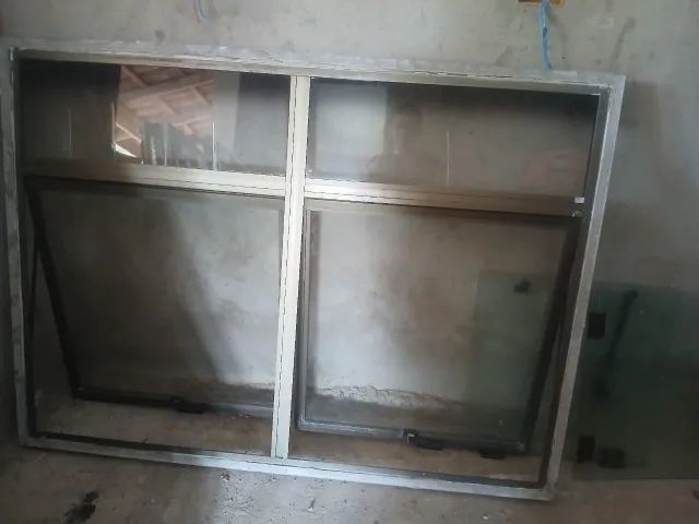 Janelas de Alumínio  usadas em bom estado 