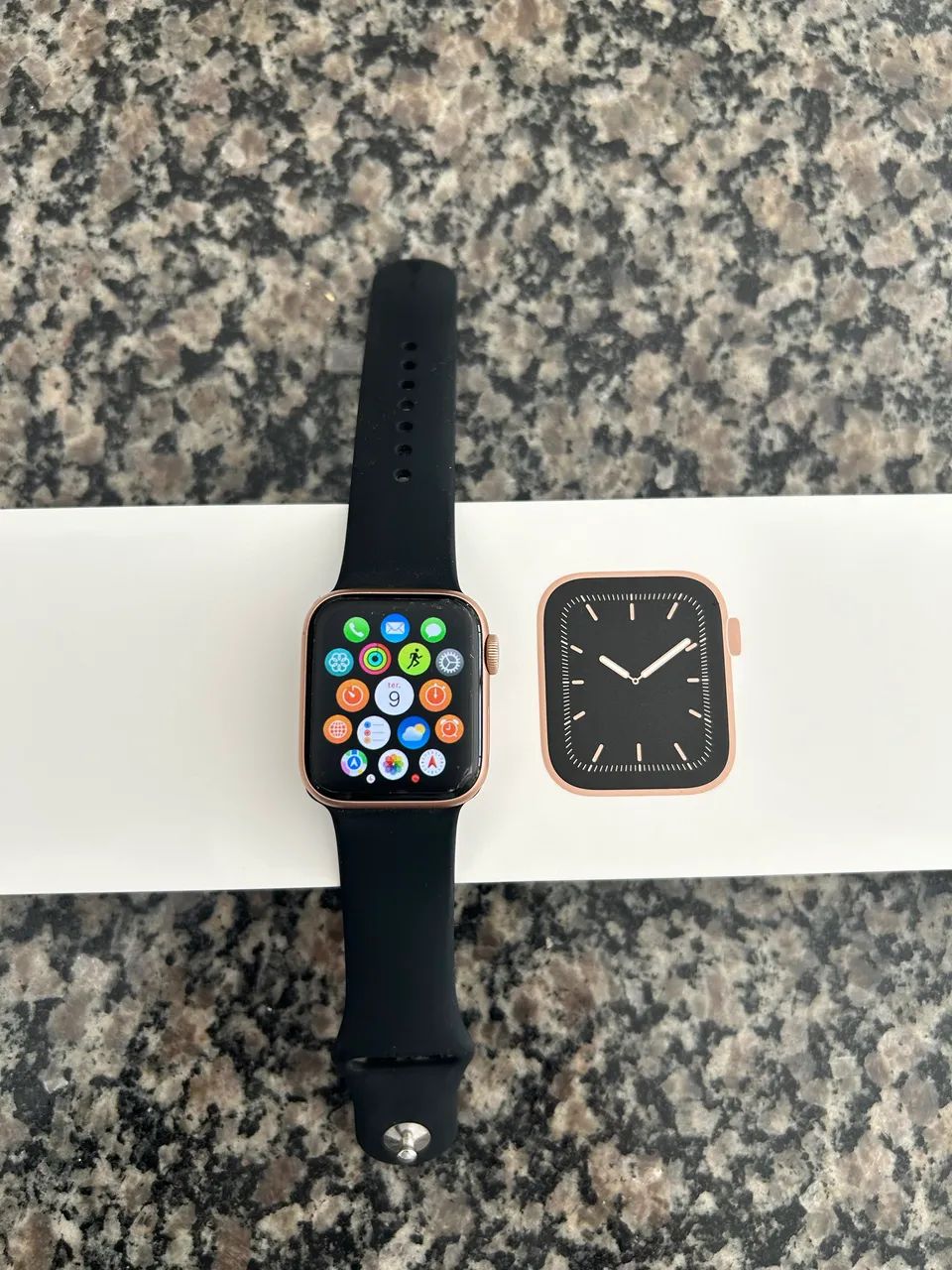 Apple Watch séries 5 dourado rose