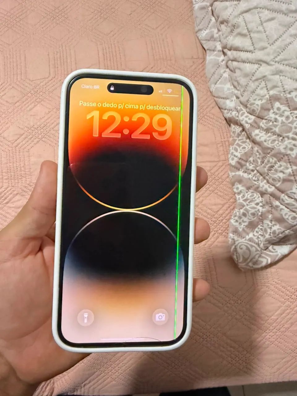 iPhone 14 Pro Max com defeito 