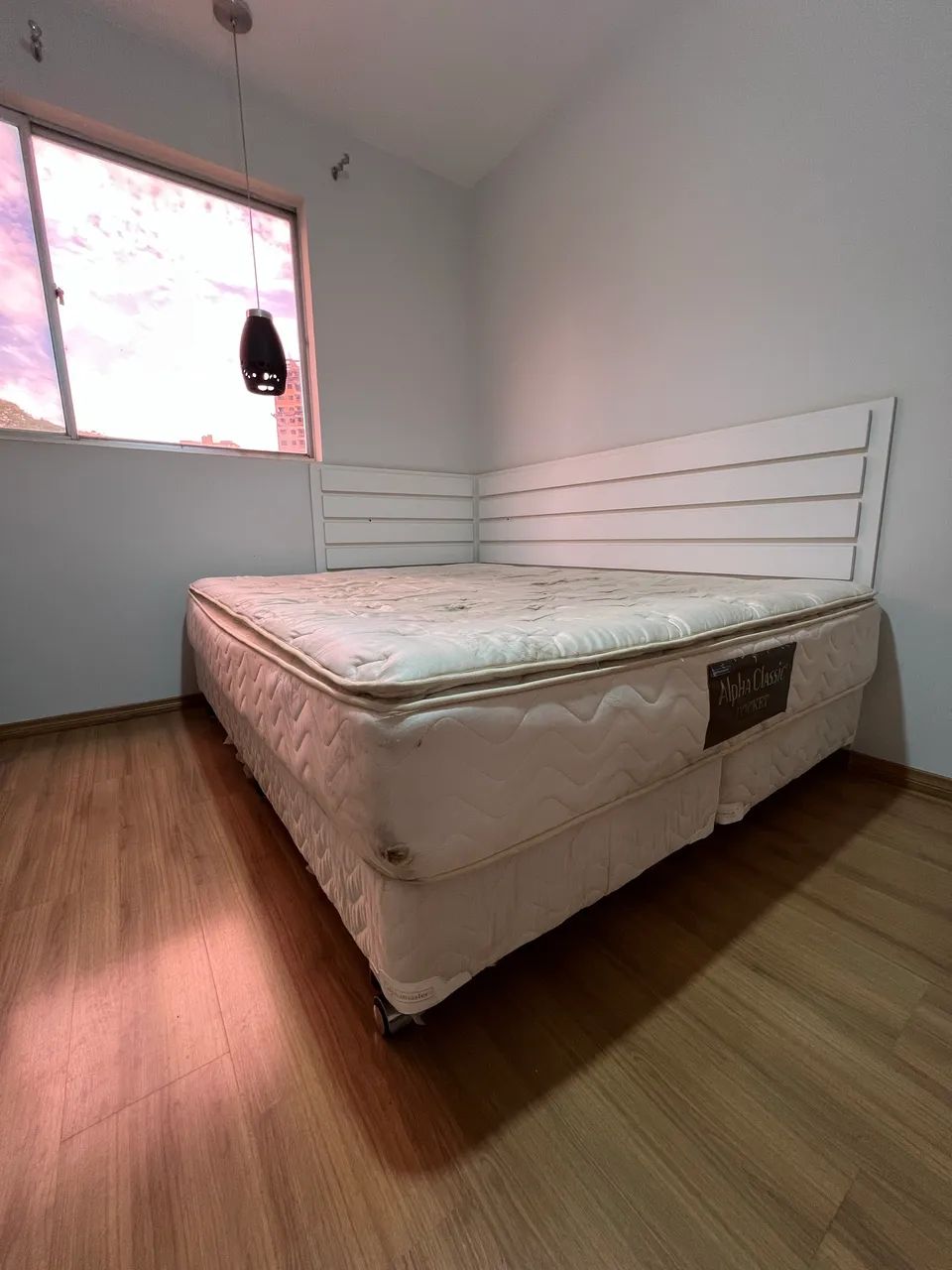 Cama Box Queen Bipartida com Colchão Alpha Classic Pocket