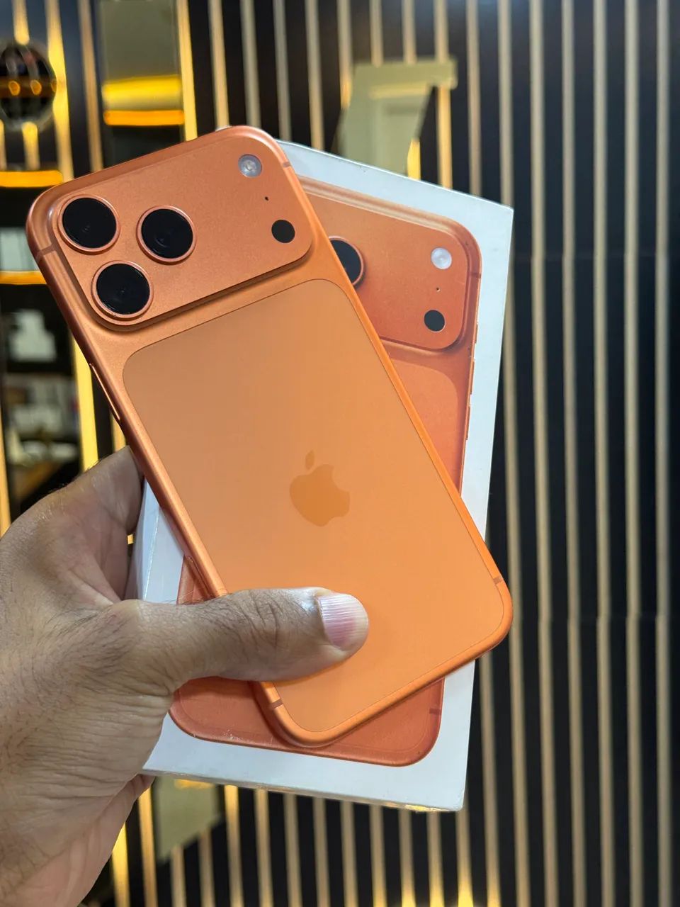 IPHONE 17 PRO MAX - 256GB - NA GARANTIA APPLE  - Foto 3
