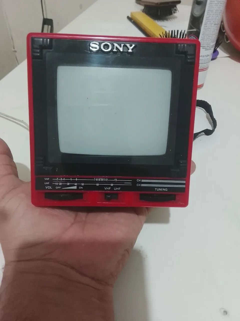 Crt Little Pyramid 