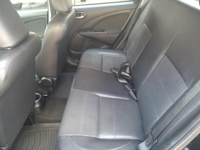 Etios sedan platinum 1.5 flex - Foto 4