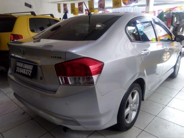 Honda City LX 1.5 Completo c/ multimídia - Foto 7