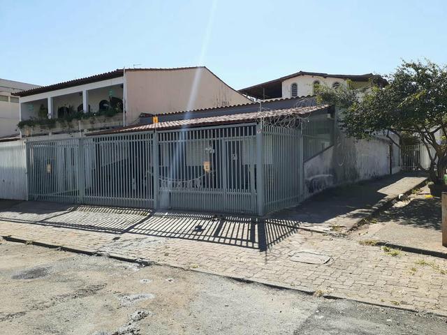 Vendo casa de esquina no guará I ( com casa de fundos) - Foto 3