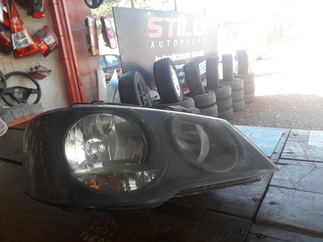 Farol dianteiro direito Volkswagen Golf sportline máscara cinza usado original