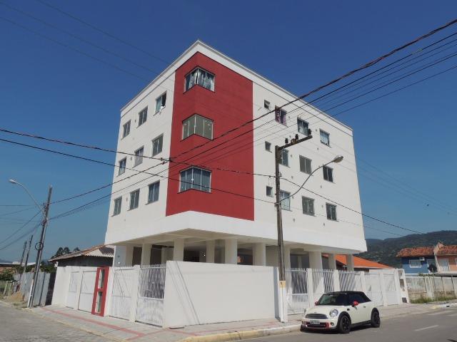 Apto com 01 dorms. novo, semi mobiliado!!! Itapema Morretes