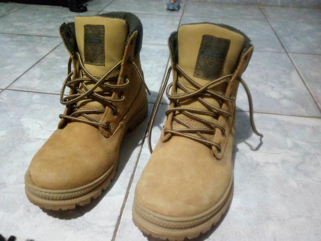 Bota MacBoot