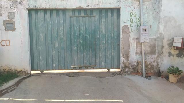 Vendo uma casa bairro primeiro de marçio - Foto 3