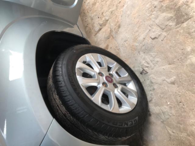 Fiat uno atractive 14/15 - Foto 13