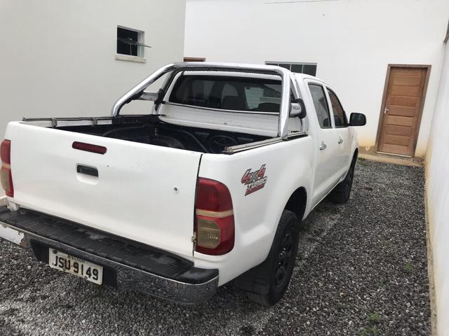 Vendo hilux 2009/10 4x4 turbo diesel ou troco por Jeep compass diesel - Foto 2