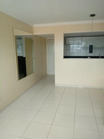 Jardim Atlântico excelente apartamento, próximo a padaria Eliza - Foto 8