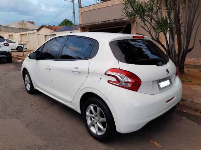 Peugeot 208 Active Pack 2014 / 2015 IPVA 2019 PAGO