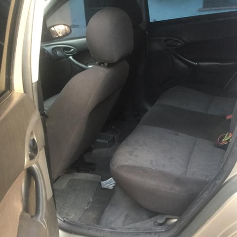 Vendo um Ford focus - Foto 5