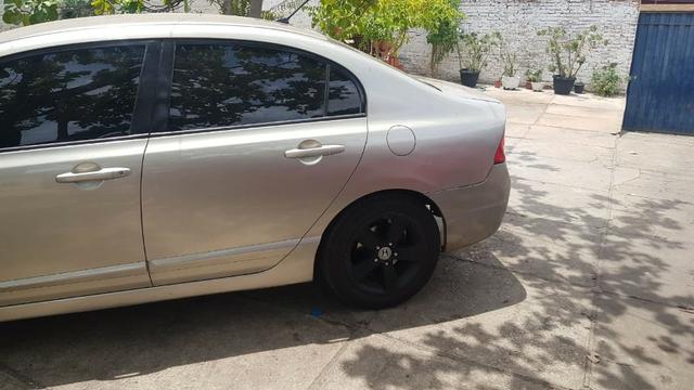 Honda Civic 2007 - Foto 4