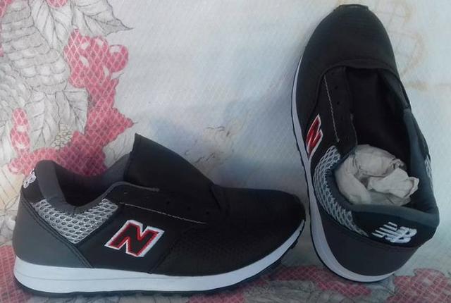 Tenis new balance infantil