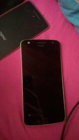 Moto z play