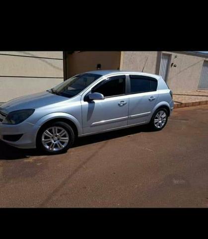 Vendo Vectra gt em ótimo condições pego carro do meu interesse(golf.i30) - Foto 2