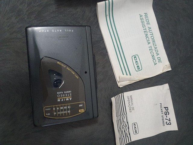 antiguidade walkman CCE PS 73 original caixa  manual - Foto 3