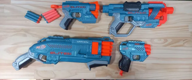 Armas Nerf, 3 disparos, 6 balas em segunda mão durante 17 EUR em Pola de  Siero na WALLAPOP