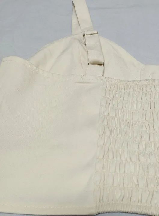 Conjunto Cropped e Shorts Bege - Foto 3