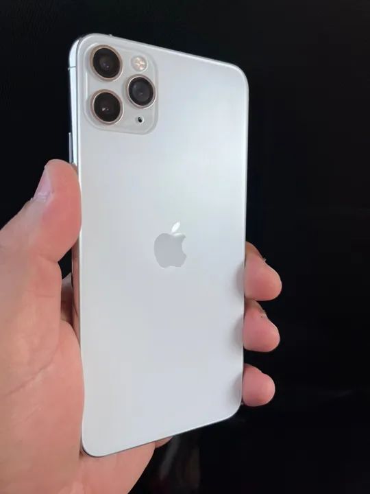 iPhone 11 Pro Max Impecável 