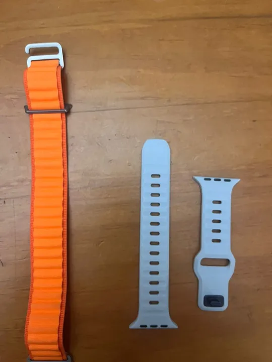 Pulseiras Apple Watch (42/44/45mm) - Novas e Impecáveis, Inclui Modelos Spigen!