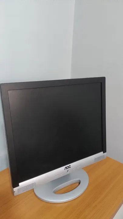 Monitor AOC LCD 17 polegadas