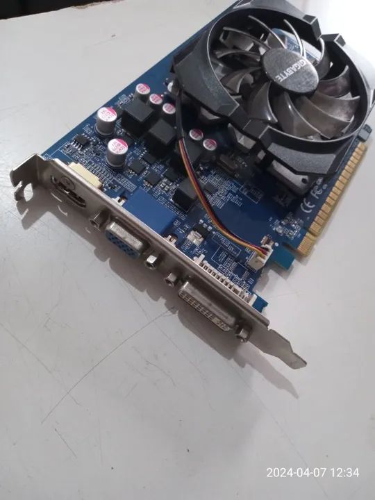 Nvidia gigabyte GT420 2gb gddr5 - Foto 3