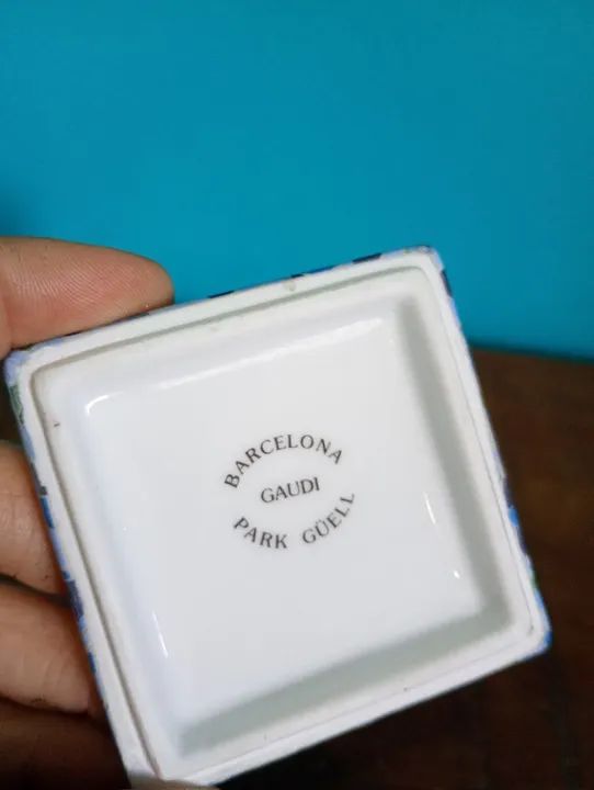 Antigo e Lindo Porta Jóias em Porcelana - Barcelona - Foto 3