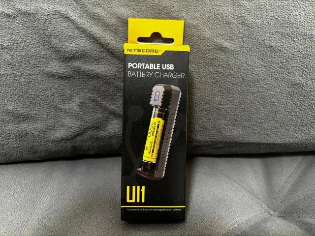 Carregador Nitecore UI1 USB