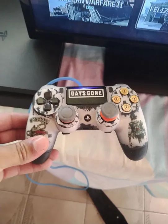Playstation 4 + Controle 1tera de memória  - Foto 4