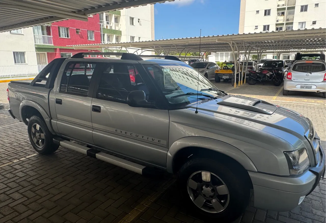 CHEVROLET S10 a diesel 2010 Usados e Novos