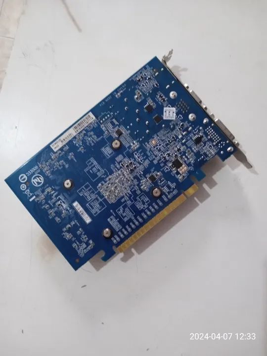 Nvidia gigabyte GT420 2gb gddr5