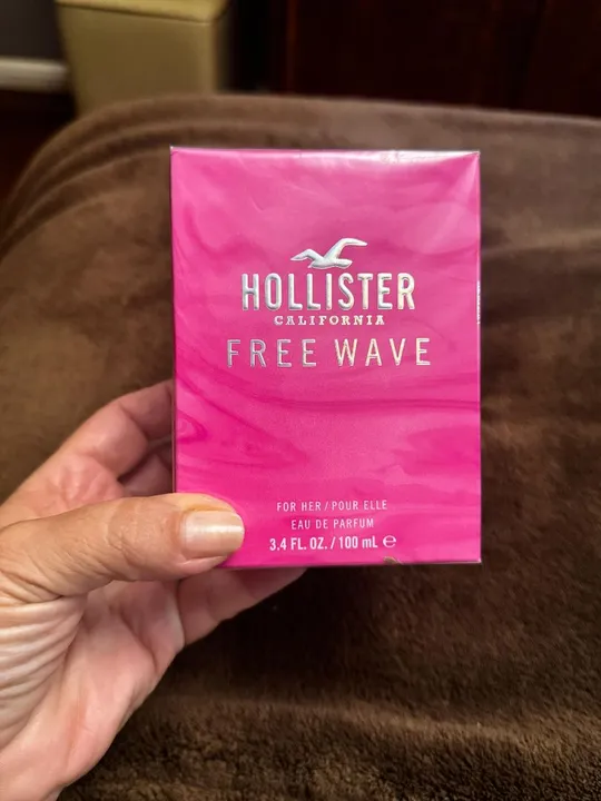 Perfume Hollister Free Wave Feminino 100ml