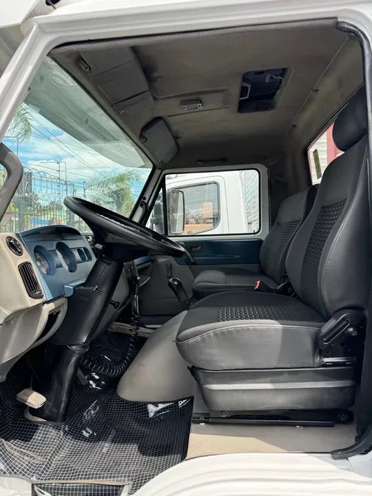 VW * COM BAIA 6 plts - Foto 8