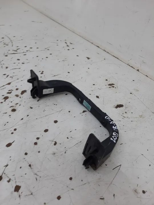 Suporte maçaneta Dianteiro direito Peugeot 208 2018 - Foto 5