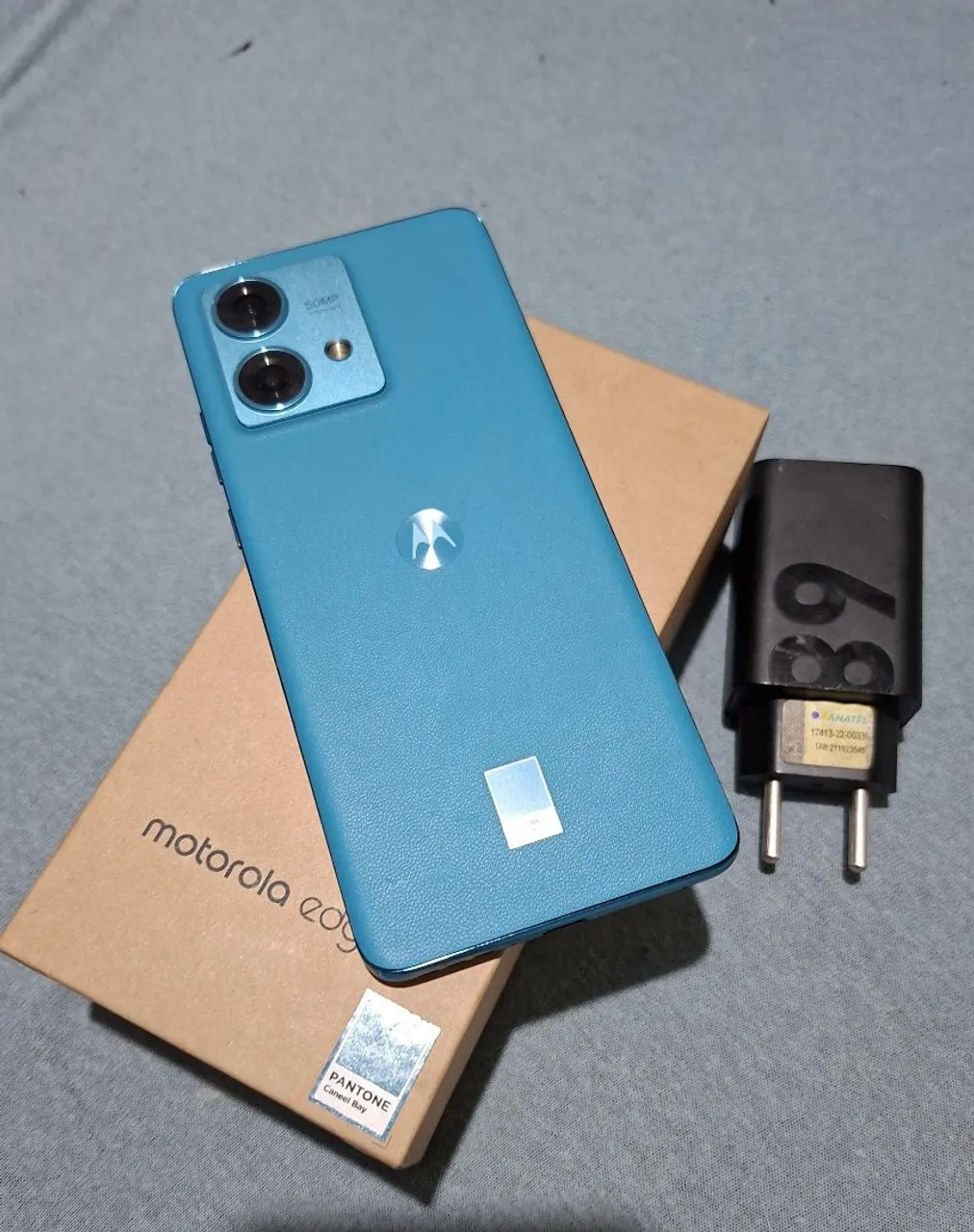 V/T Motorola Edge 40 Neo - estado de novo. Leia a descrição