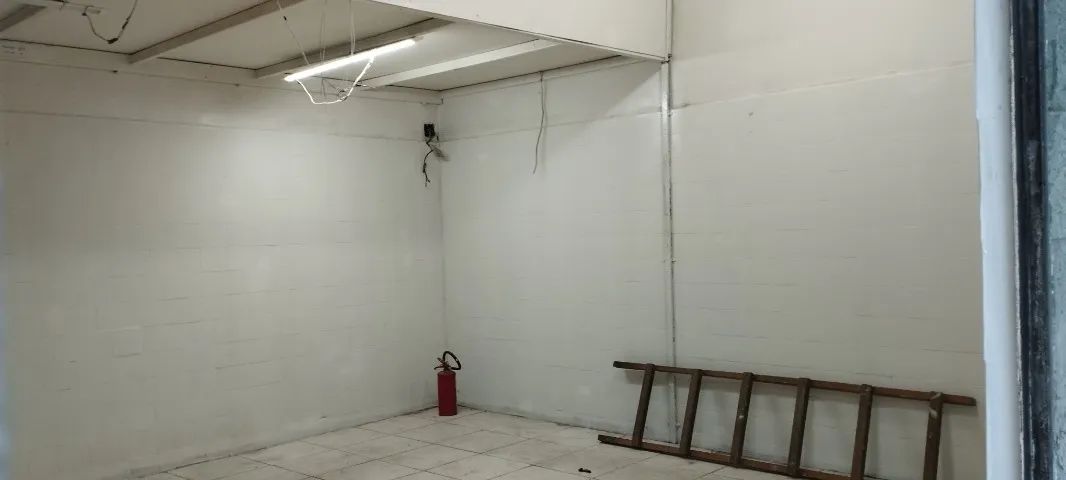 Aluga Loja Centro ao lado Teatro Guaíra  - Foto 3