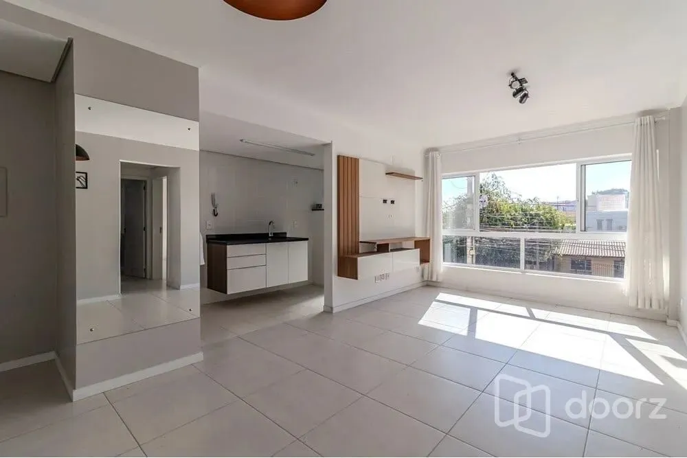 Imóvel na da Várzea com 2 dormitórios e 65m²