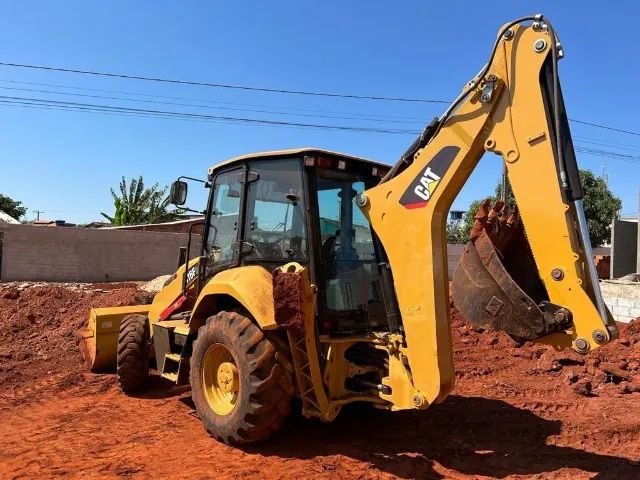  Retroescavadeira Cat 416 F2 Ano 2020 - Foto 2