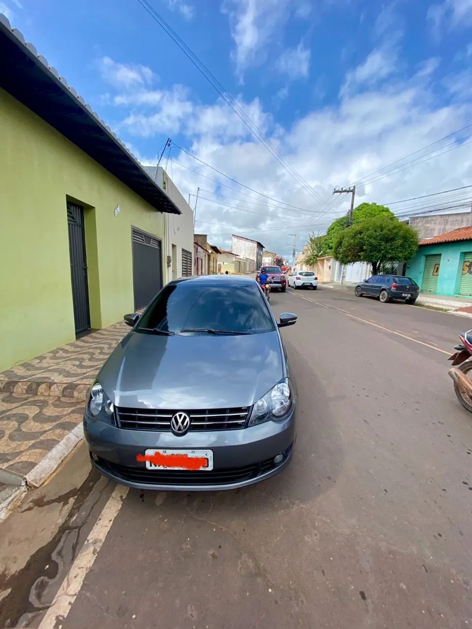 Vendo Polo Sedan 2012 1.6 Completo 