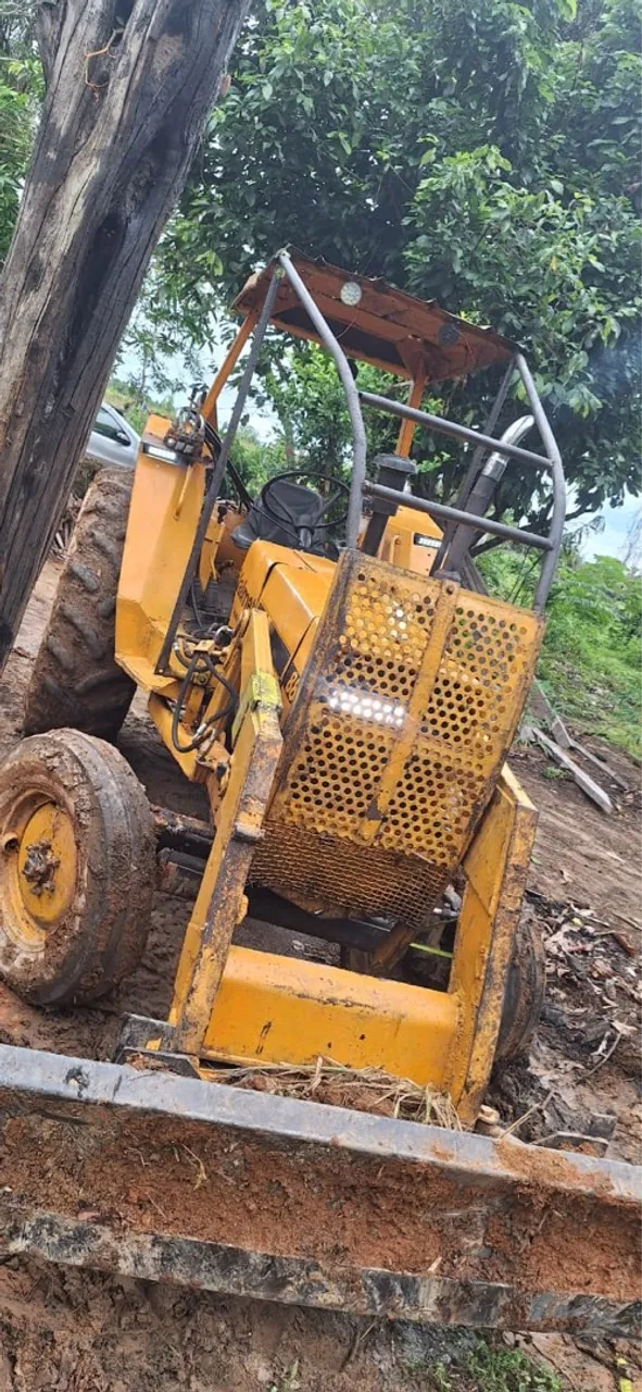 Trator Valmet 88 Série Prata Ano 85