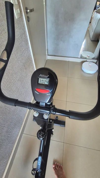 Bicicleta Ergométrica - WCT Fitness 6kg - Foto 4