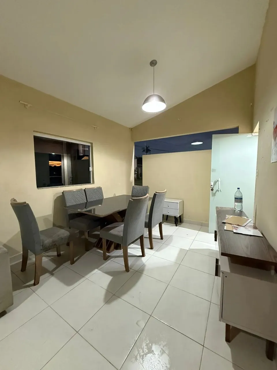 Casa Cond. Nascentes do Taruma- 03 Quartos- Semi Mobiliado- Manaus - AM