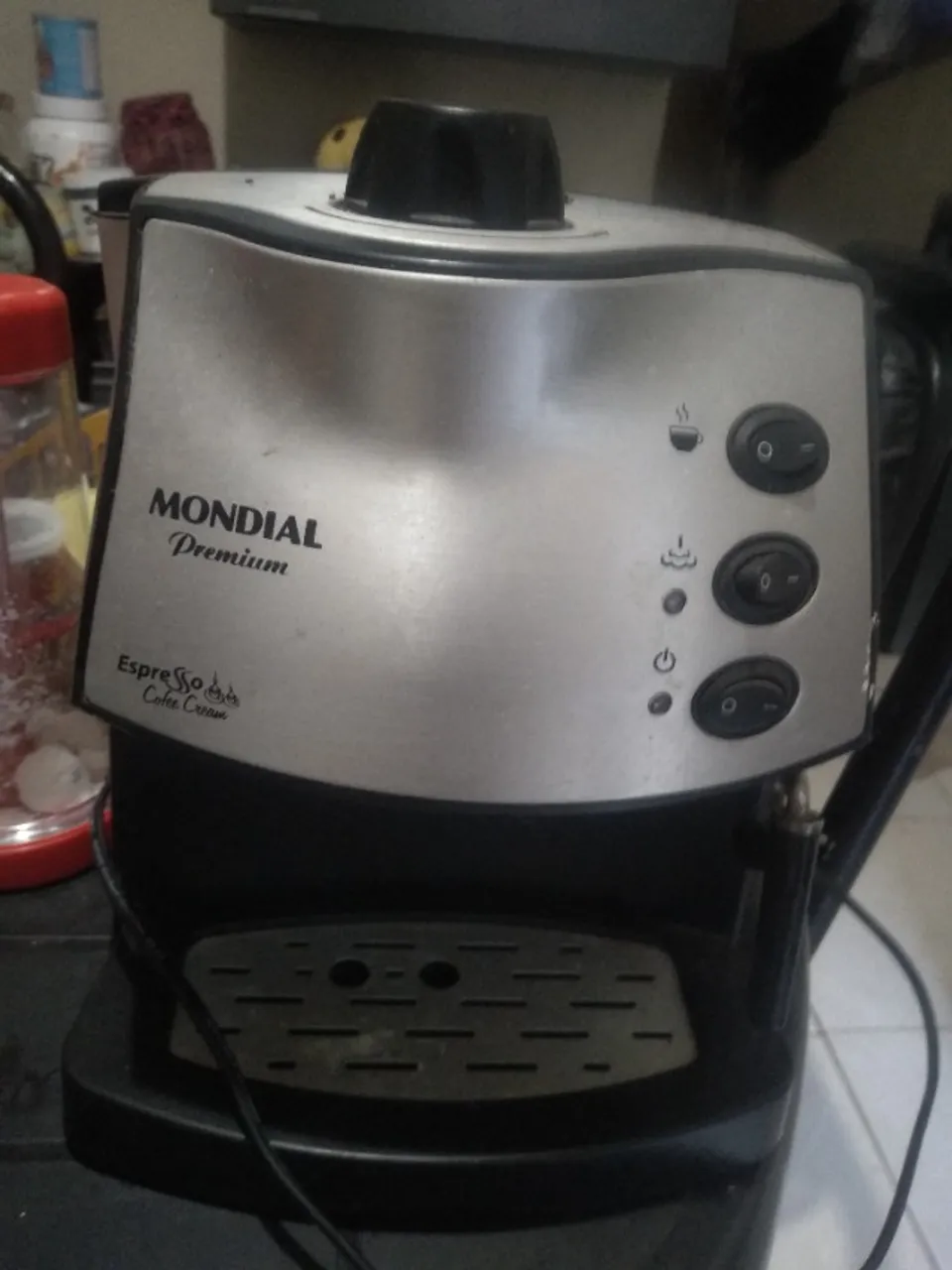 Cafeteira expresso mondial Premium