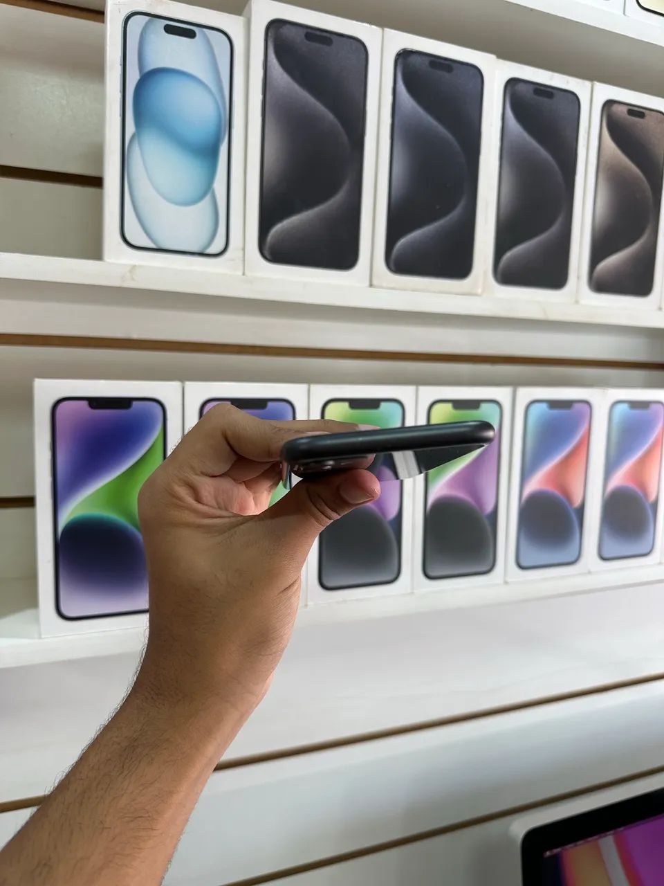 IPHONE 11 64 GB PRETO  - Foto 4