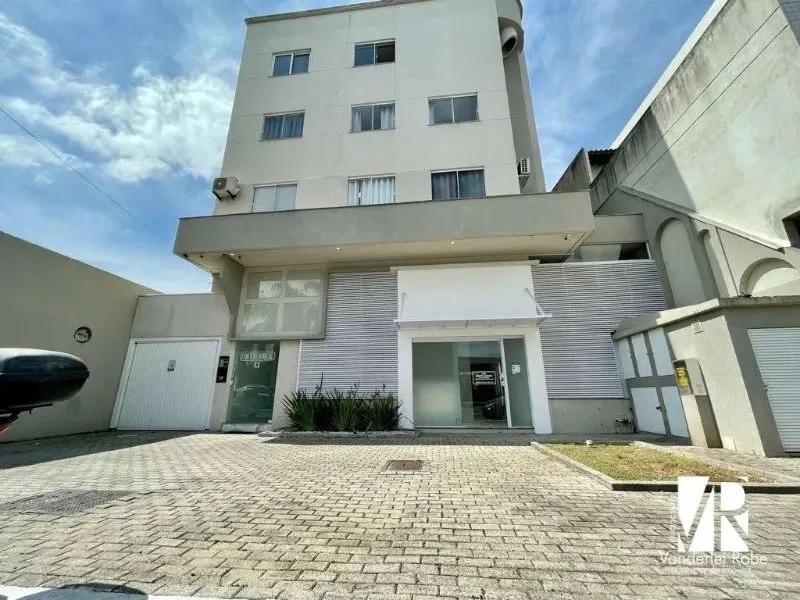 SUPER OPORTUNIDADE - Sala Comercial com 105m² proximo da BR101, ideal para consultório, sa