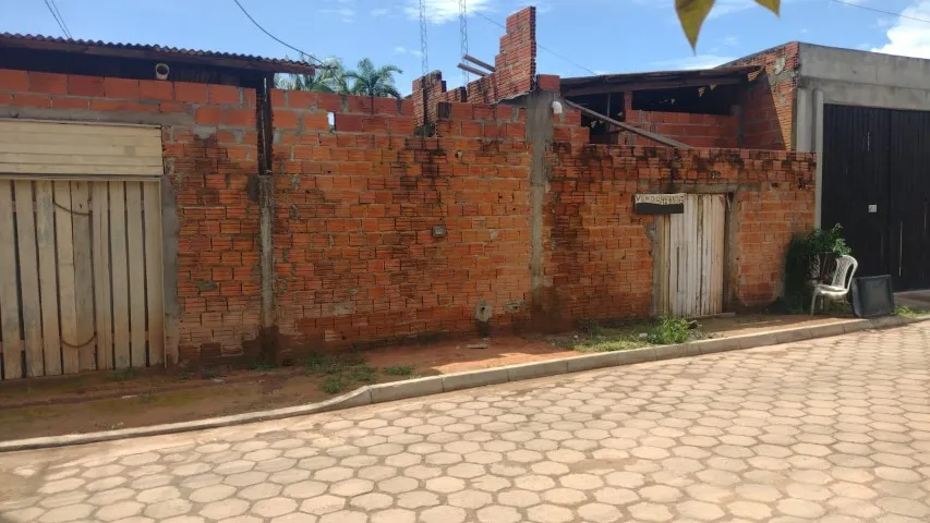 Casa em construção no marabaixo