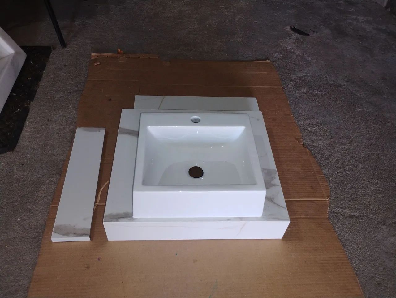 Pia Porcelanato 50x45  - Foto 5